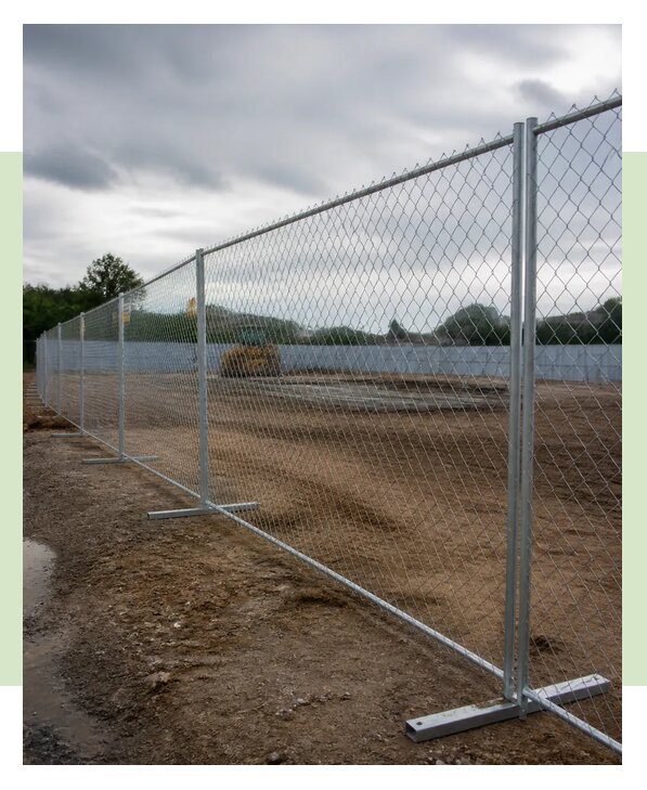 Временный забор из рабицы в Одинцове по цене от 880 р. | ЗаборЭксеперт-Днц